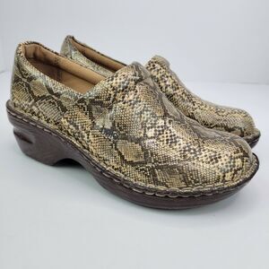 Bolo by Born Faux Snakeskin Print Slide On Wedge Clogs Shoe Women's Size 6
